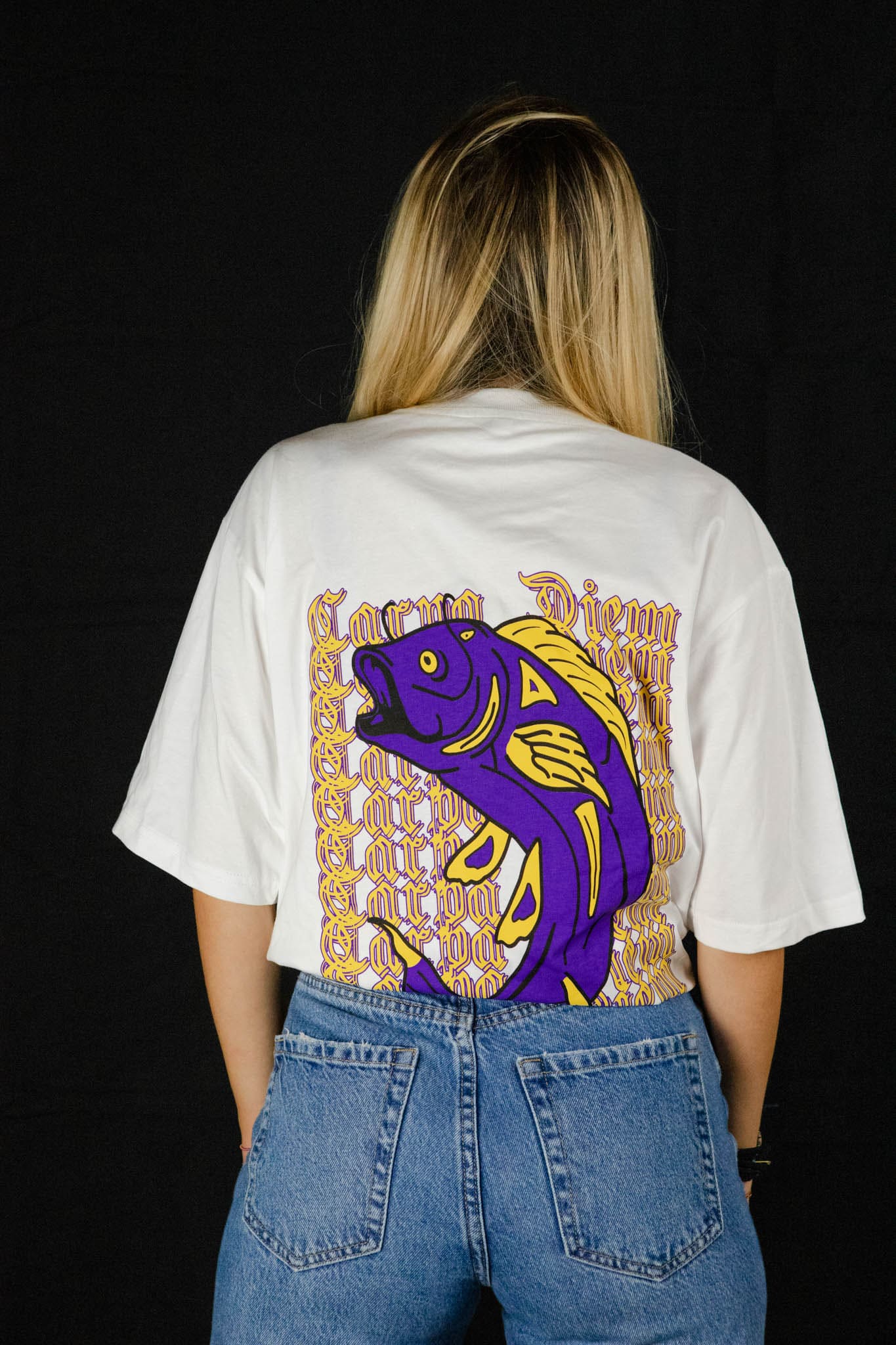 T Shirt streetwear LabelLess, maglietta bianca retro donna 